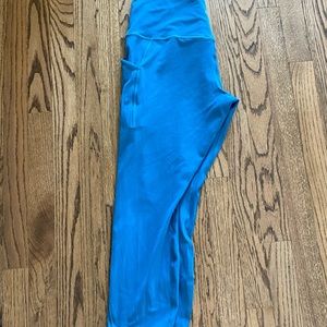 Lululemon blue leggings w pockets